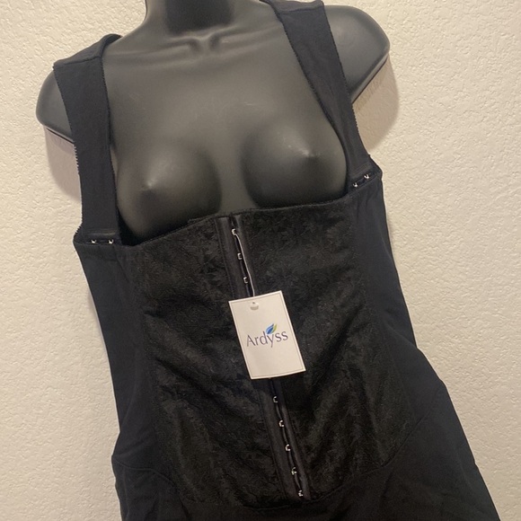 Arydess Full body Shapewear size 42 adjustable corset top with full leg